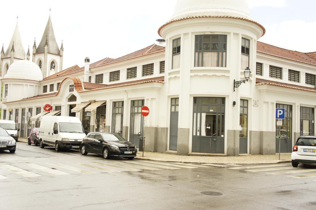 Charming Apartment Tram 28 ลิสบอน ภายนอก รูปภาพ