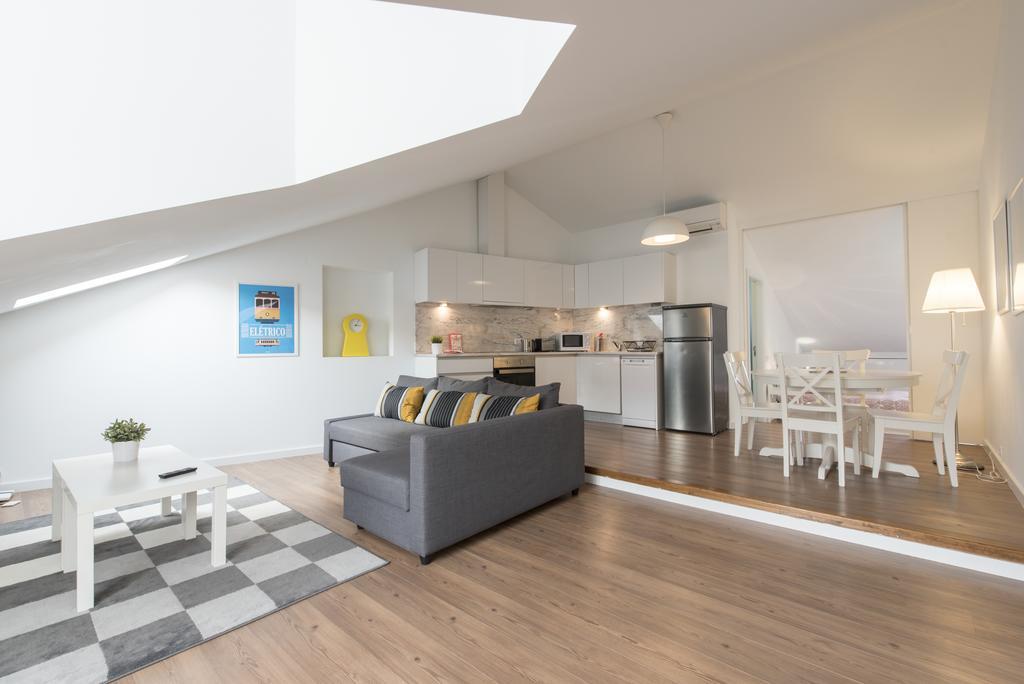 Charming Apartment Tram 28 ลิสบอน ภายนอก รูปภาพ