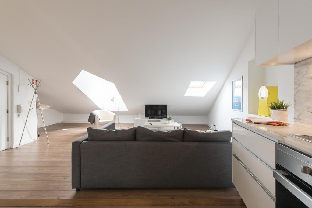 Charming Apartment Tram 28 ลิสบอน ภายนอก รูปภาพ